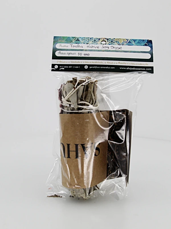 A tocha de sálvia branca native joy sage tem como função a limpeza espiritual e a harmonia dos ambientes.