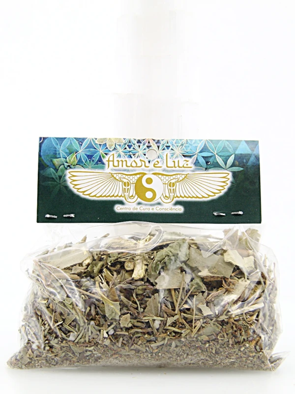 O banho e defumador de 7 ervas é um preparo xamânico tradicional utilizado para limpeza e energização espiritual