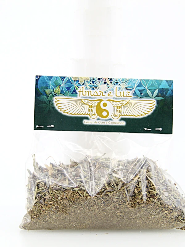 O Banho e Defumador de Limpeza Espiritual é um preparo xamânico utilizado para limpeza e energização