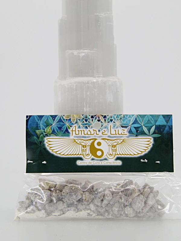 O benjoim é uma resina natural que tem sido usada em práticas espirituais para purificação