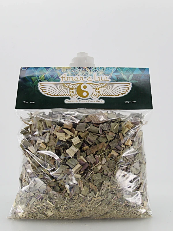 A cana-do-brejo é uma planta natural tradicionalmente utilizada em práticas medicinais e espirituais.