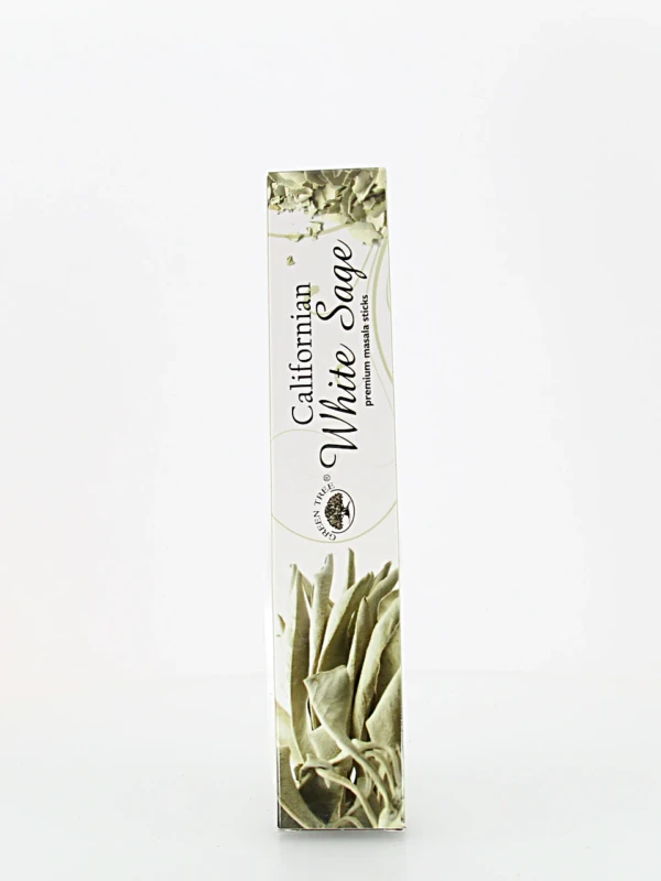 O incenso Green Tree Califórnia Sálvia Branca é originário da Índia e produzido com ingredientes 100% naturais. Enrolado à mão