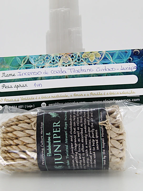 As cordas de incenso são produzidas a partir de ervas puras do Nepal