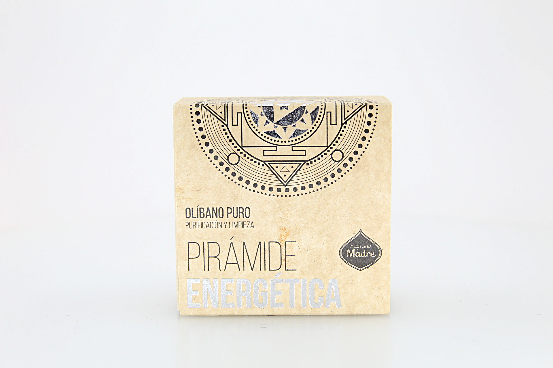 A Pirâmide Energética Olíbano é um incenso artesanal