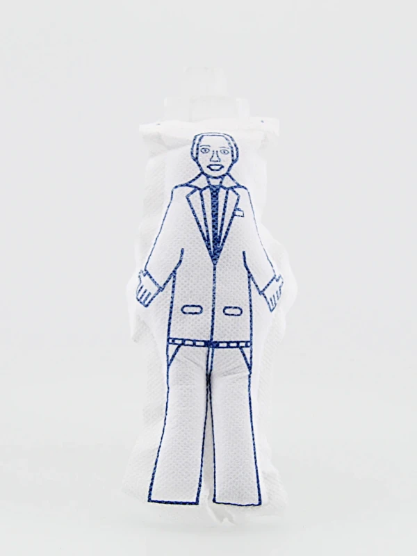 Boneco artesanal em pano