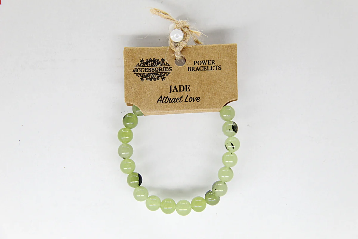Pulseira de energia com jade é conhecida por atrair sorte