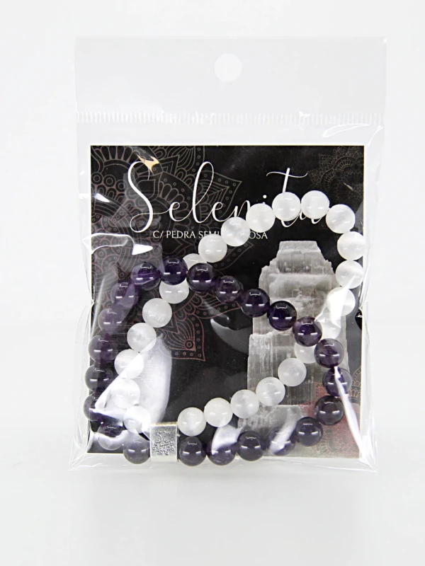 A junção da pedra selenita