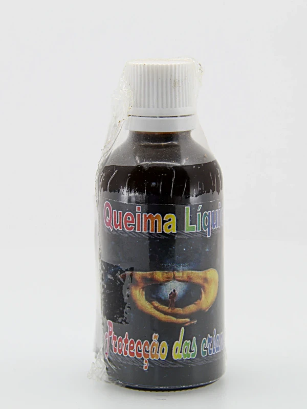 Frasco de essência líquida destinado a rituais de proteção infantil e purificação energética.