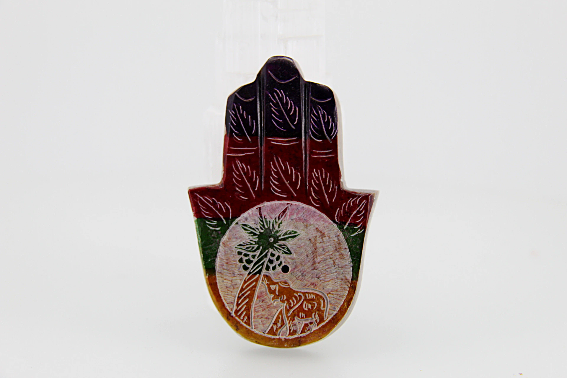 Produzido em cerâmica