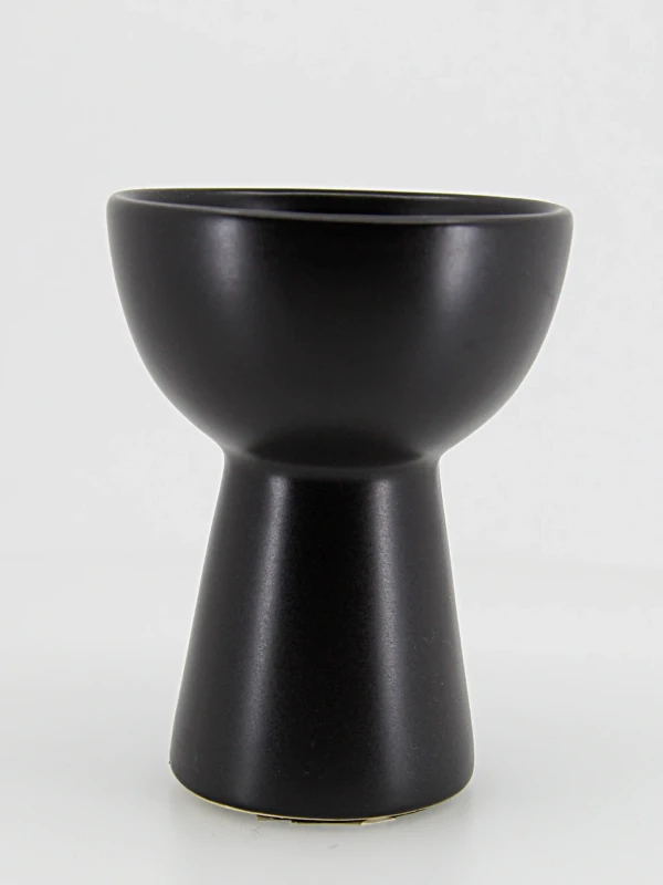 Peça em cerâmica artesanal