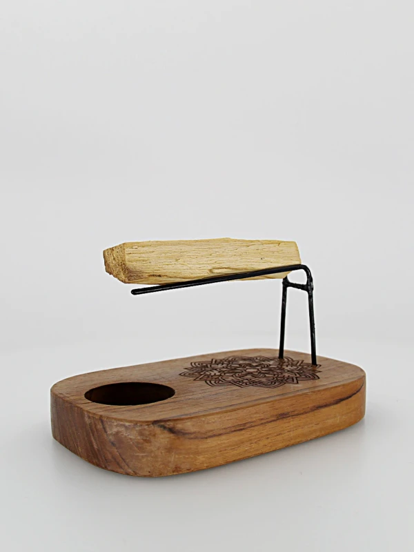 Queimador em madeira