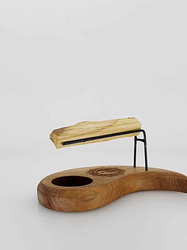 Queimador em madeira