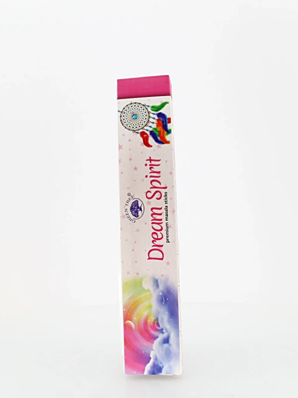O incenso Green Tree Espírito Sonho é originário da Índia e produzido com ingredientes 100% naturais. Enrolado à mão