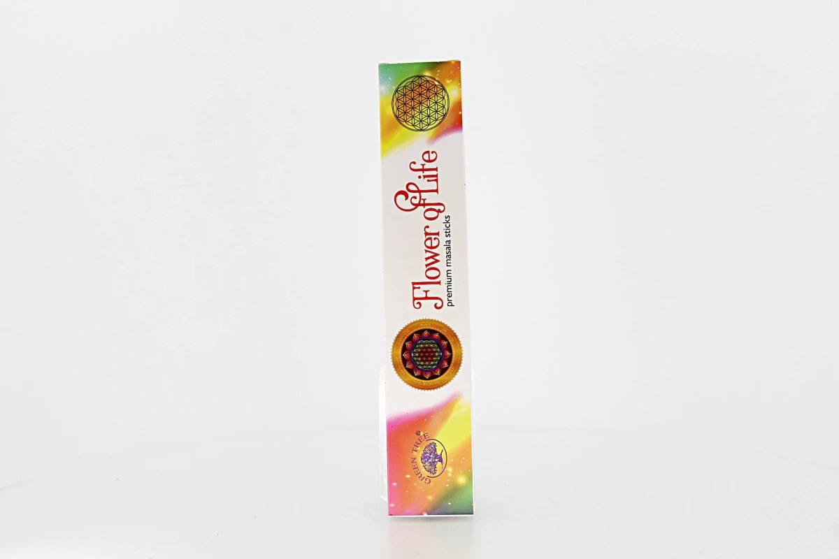 O incenso Green Tree Flor da Vida é originário da Índia e produzido com ingredientes 100% naturais. Enrolado à mão