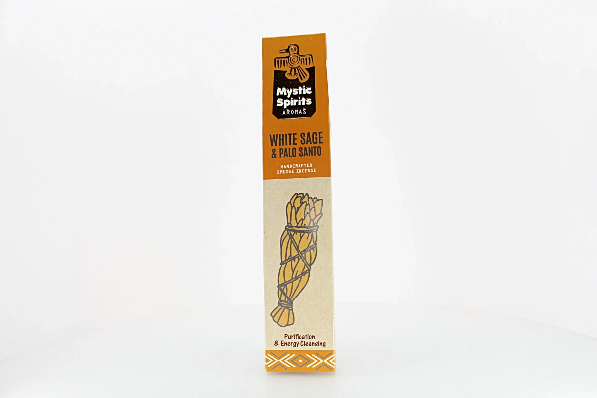Contém lascas naturais de Pau Santo