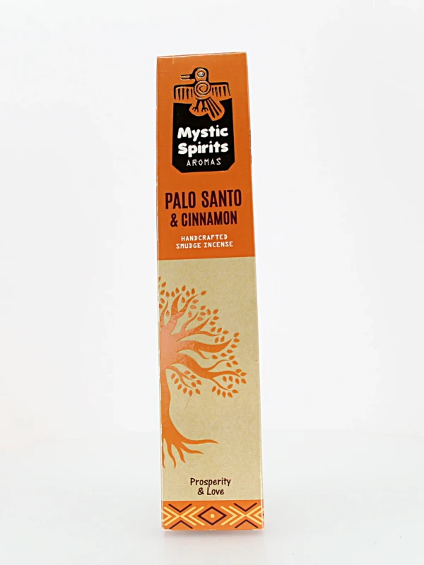 Contém lascas naturais de Pau Santo