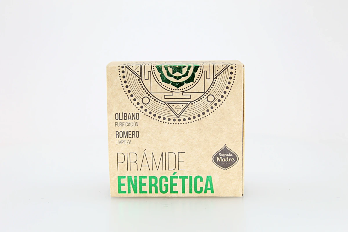 A Pirâmide Energética Olíbano & Alecrim é um incenso artesanal