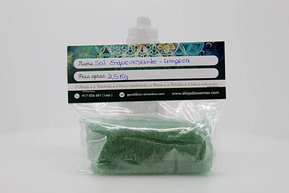 O sal efervescente Limpeza foi criado para aromatizar e purificar energeticamente o ambiente
